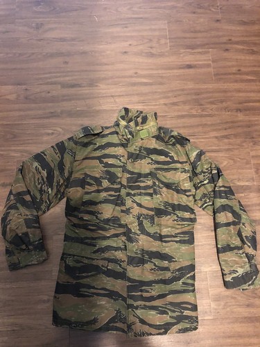 Vintage 1980 vietnam - vietnam, style